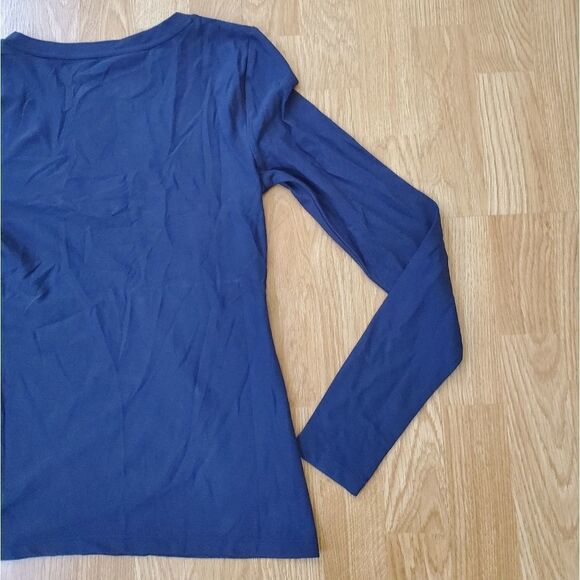 INC Cotton V-Neck Long Sleeve Tee size XS in Blue -NEW - Picture 7 of 13